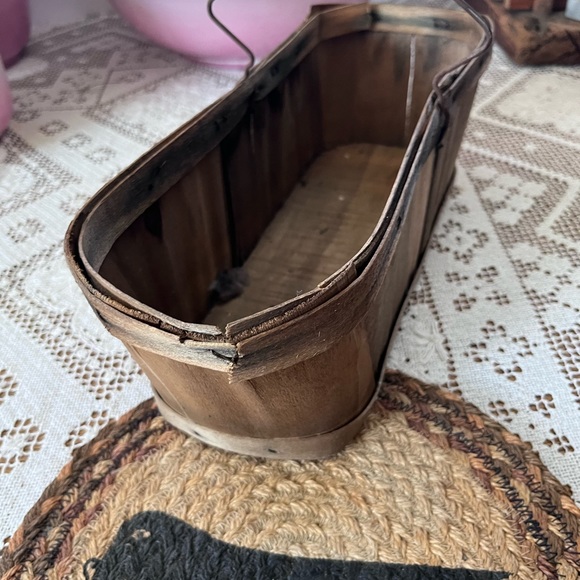 Vintage wooden Basket Gathering basket Primitive Farmhouse Home Decor fruit - Picture 5 of 6